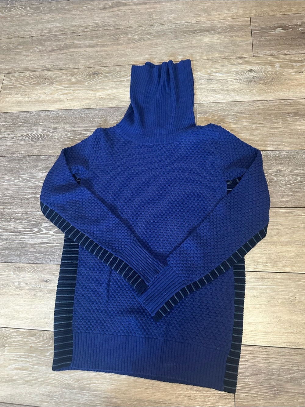 Athleta Marina Chianti Turtleneck Merino Wool Blend Sweater
